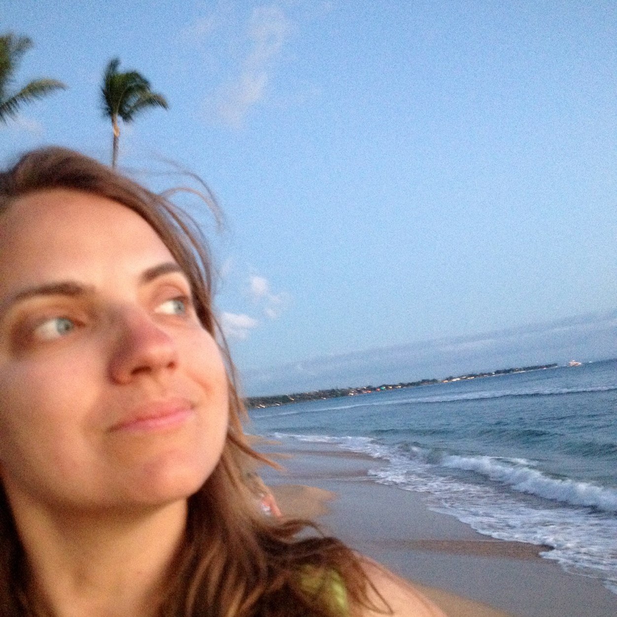 hollyroberson's profile picture. 