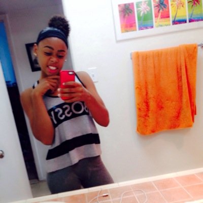 Add me on Facebook GeVana Groomes 
Lol I be that cute lightskin ❤️