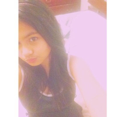 DestinyLovesHaz's profile picture. ♥•Broken Hearts•Glitters•Ribbons•&•Flowers•♥