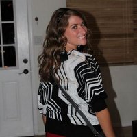 Aphrodite (@aphroditeterrel) 's Twitter Profile