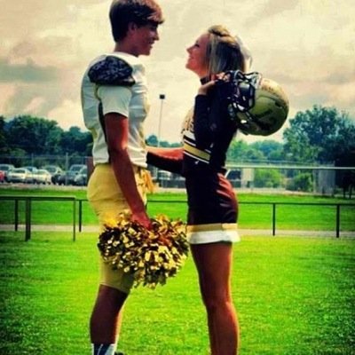 Welcome to the best high school in the USA, located right in California! LITERATE RPG. [ Roles in photos | Taken roles in favorites. | You may request an FC. ]