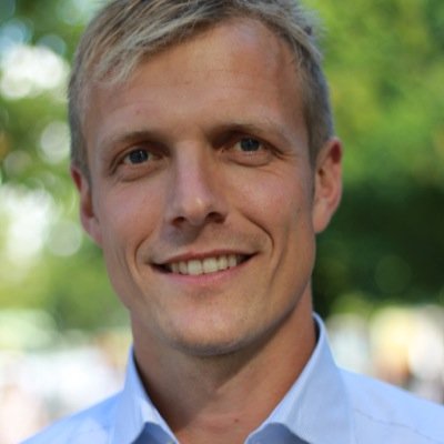 Nå: Norsk Nukleær Dekommisjonering for å trygt og sikkert bygge ned reaktorer mm. Förr: PA-konsult, Regionråd, ordförande Inera AB mm