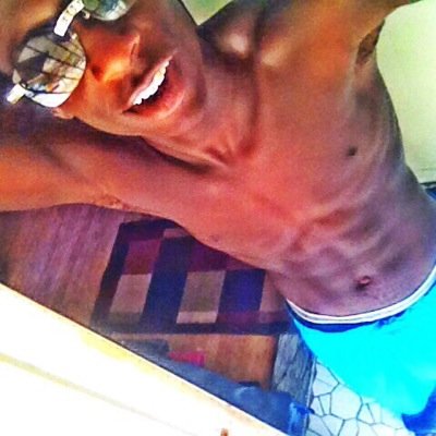 Fmoi @sleazysmoke