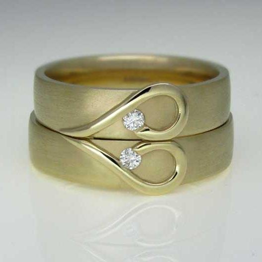 Jewellery Designer & Goldsmith. High quality handmade gold and platinum jewellery. Specialising in re melting your unworn jewellery into a new and special piece