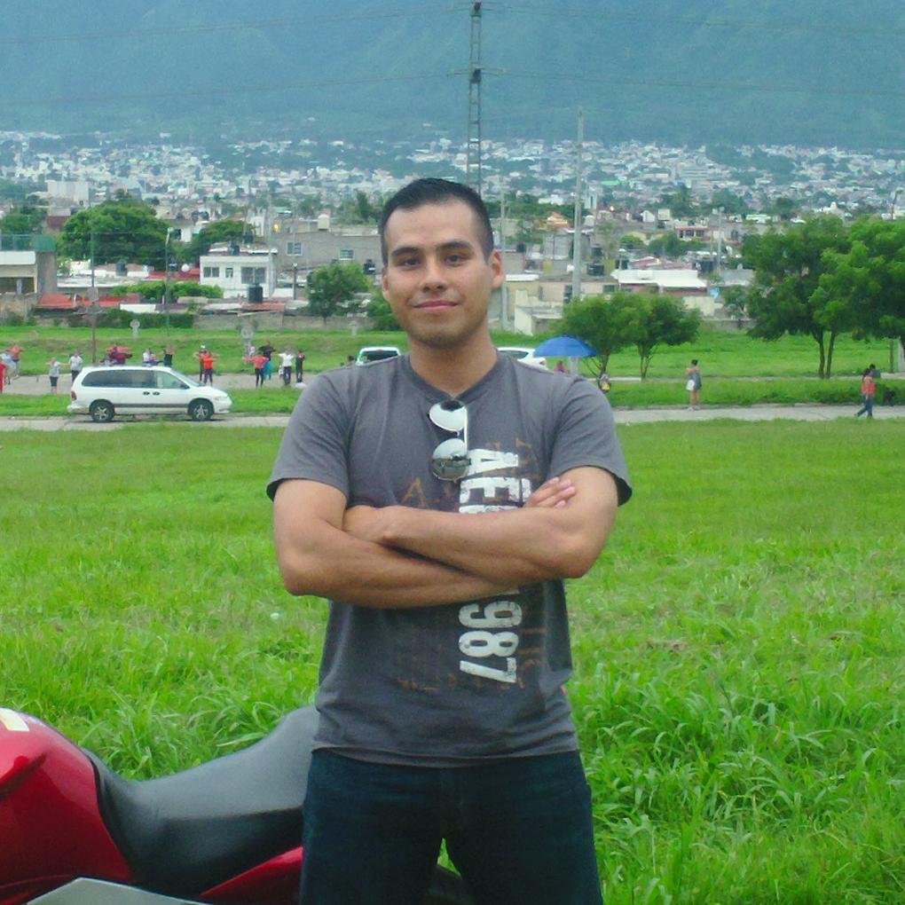 http://t.co/P1DvA0Pgxd

Entusiasta de la Tecnología, Política y de la Ingeniería Robótica y Cibernética...