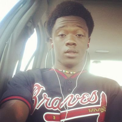 future nfl super star freshman at wolfson highschool 6ft 145 pounds  oregon my top college  on my list