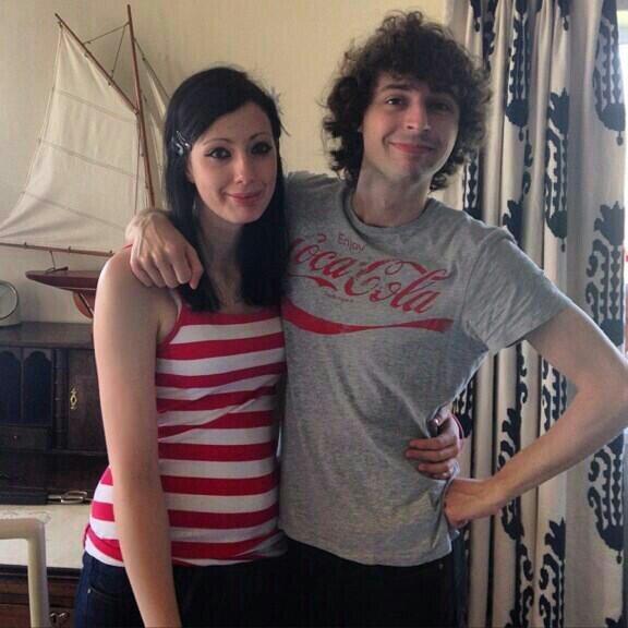 amylee33f's profile picture. loves it