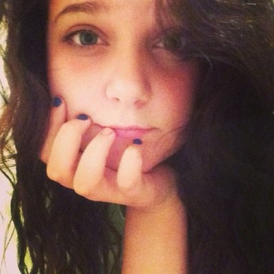 kirstennElaine's profile picture. laugh more, talk to plants, ignore people