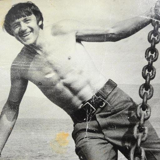 _7959682291752's profile picture. 