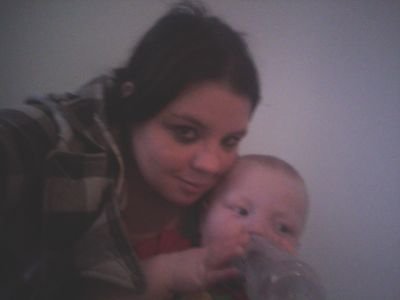 im kymberley 23years old mother to my son darcy wade and pregnant with my second :) i love my partner jesse so much