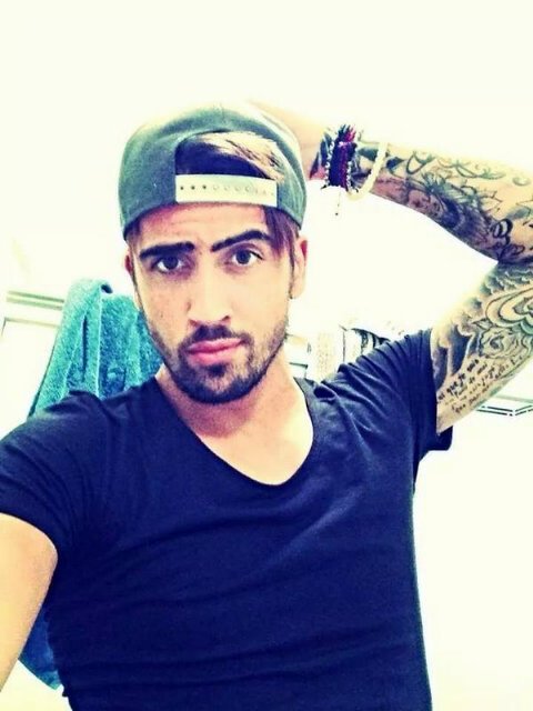 Compte fan de #Stefan de #SS8 ♥ Follow me&Follow back ♥♥.-Follow par Stefan le 16/08/14 ♥♥♥-