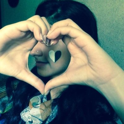 ZaaruAzhar's profile picture. I'm ThE pErFEct vErSioN oV mE..!!