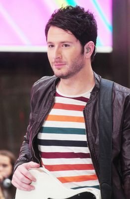 we are the HOOTOWLS 
life without owl city is simply not life .