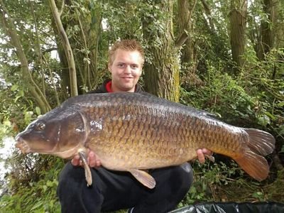 Fishing For The Unknown On Canal's And Lakes, Chasing Pure Old English Carp Sshhhh!!