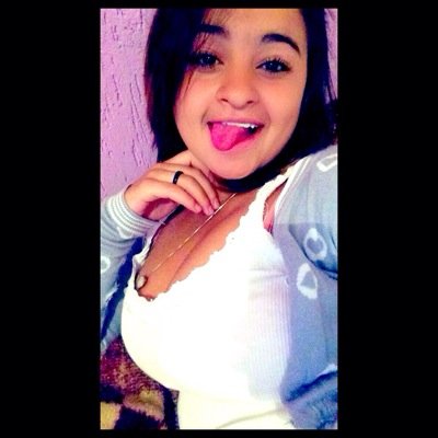 - 16 anos  
 - instagram: carolinemazonni ✌️