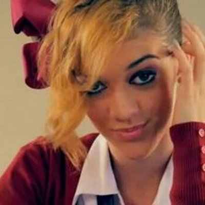 PrettyFaiza's profile image