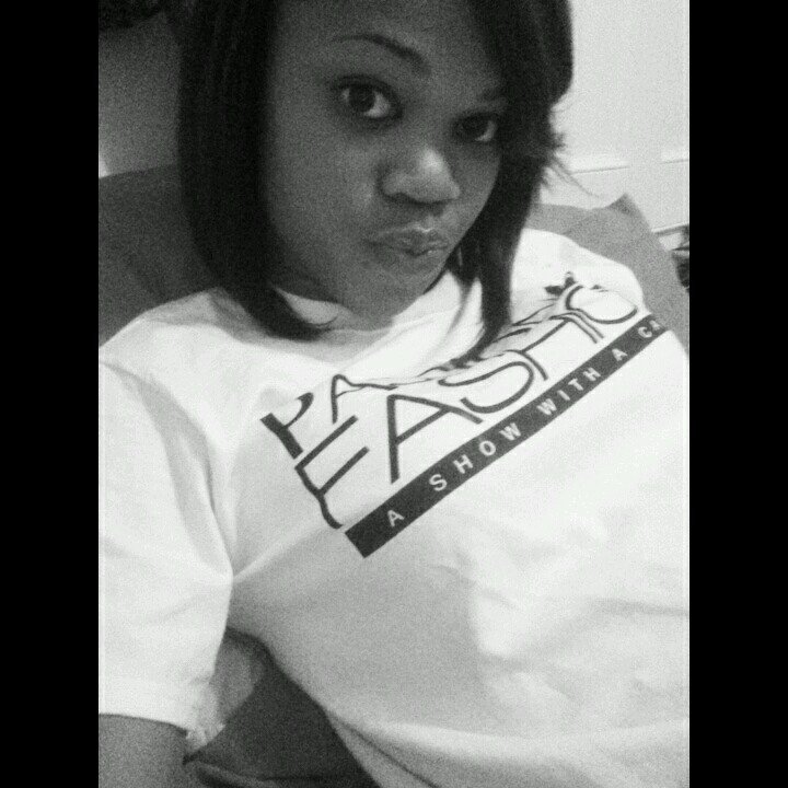 neria_x's profile picture. 