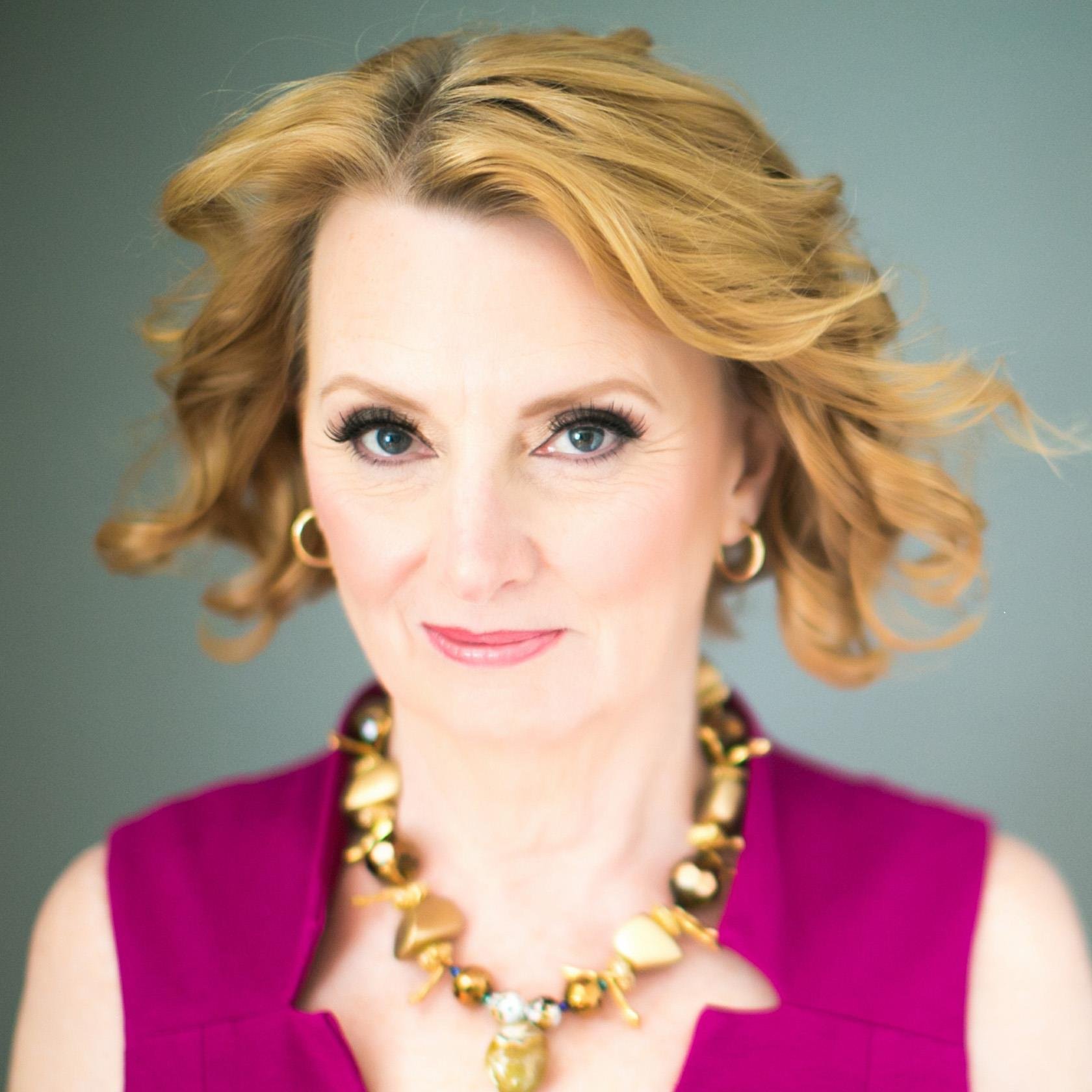 Inspiring and connecting women who are seeking change, finding purpose and moving forward!