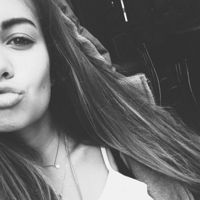 MegKenzi's profile picture. 