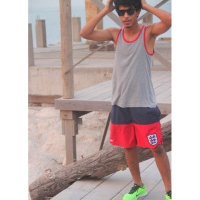 ahm2d_6's profile picture. لاعب في نادي القادسيه ، تحبني انفض مفضلتي ، مواليد 1995 alkhobar