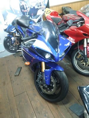 バイク好きのとある大学生。