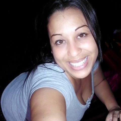 Venezolana. Madre de petter y Xabier.
