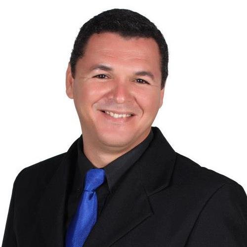 Bel.em Administração, esposo, pai e amigo.  Gosto de acompanhar as notícia que ocorrem no cotidiano e como o mercado se comportam com elas. Aqui vc sabe de tudo