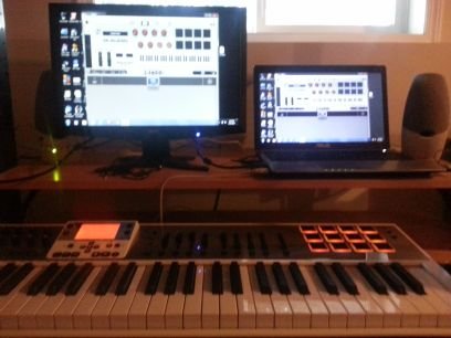 Twitter feed for the artist known as Stinky Pinkie. Electronic music and dope beats are us.  #originalmusic