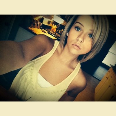 toriharper_99's profile picture. Wassup.