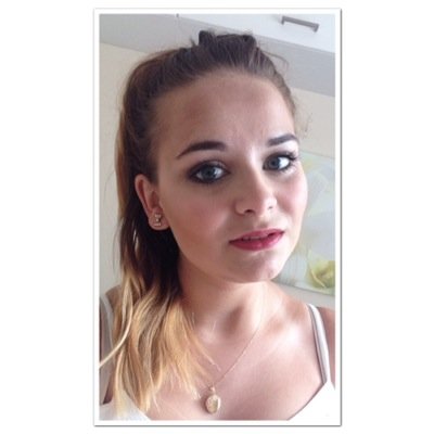 Blogger - http://t.co/xC7mwnS5tB YouTube! Personal - @stxceyrebeccaa_