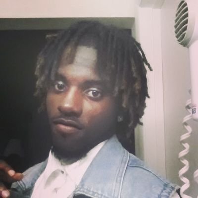 I do the best I can do in life  (single) kik:Montrel11