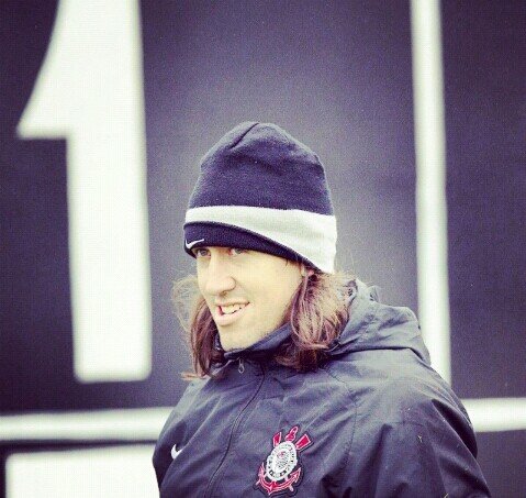 Fc para um dos Orgulhos da nação Corinthiana *0* haha ae segue vaai u.u  Lety (L'