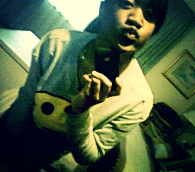 I Am Myself.. I was born an origanal, I aint gonna die a copy .. If u don't like me then you should sit in line with the others.. It don't phase me nigga B-)