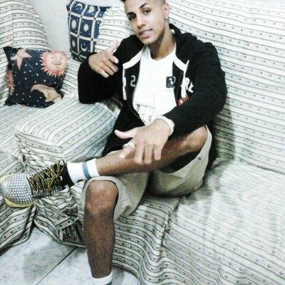 ´ FãClube dedicado ao  MC Livinho,
Criado dia: 16/05/14'