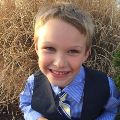 LeslieJNelle's profile picture. 