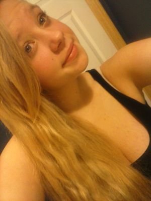 Long suffering Dylan O'brien fan .                                         14|Singing♫&Acting|Living it♕