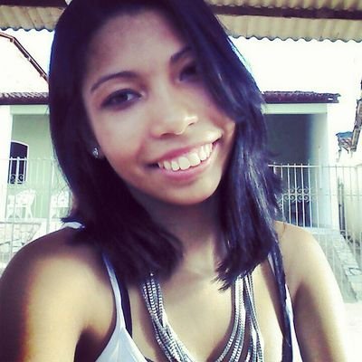 “Se eu chorar na tua frente, se preocupe. Se eu te pedir desculpas, você é importante. Se eu disser que te amo, acredite.”