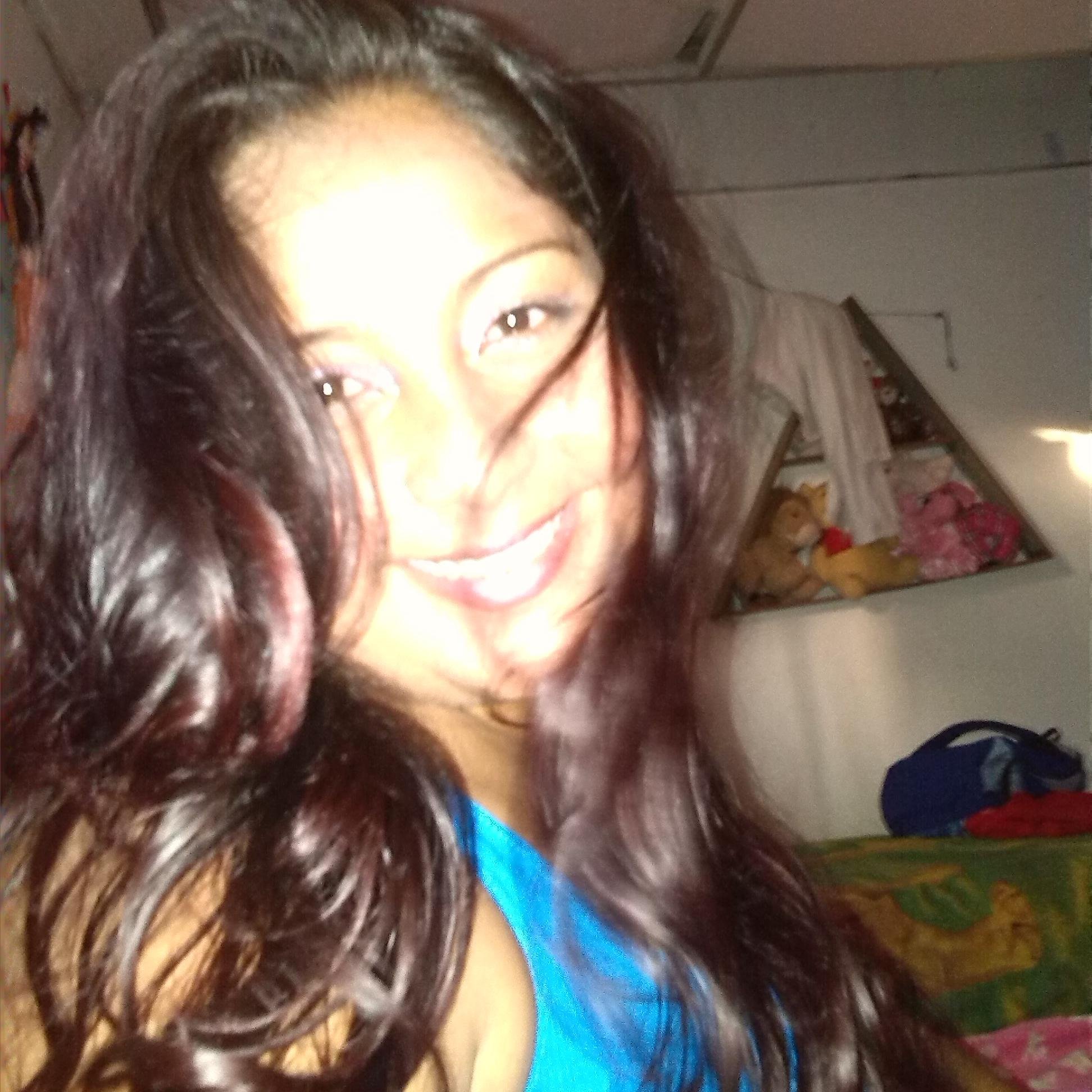 GlennysOspino's profile picture. AuXiLiAr de eNfERmErIa., ,,,, dEdIcAdA a mIS HIjoS....ME CONSIDERO FIEL ENAMORADA DE LA VIDA ,,,ALEGRE ,,CON GANAS DE VIVIR CADA INSTANTE DE MI VIDA AL MÁXIMO.