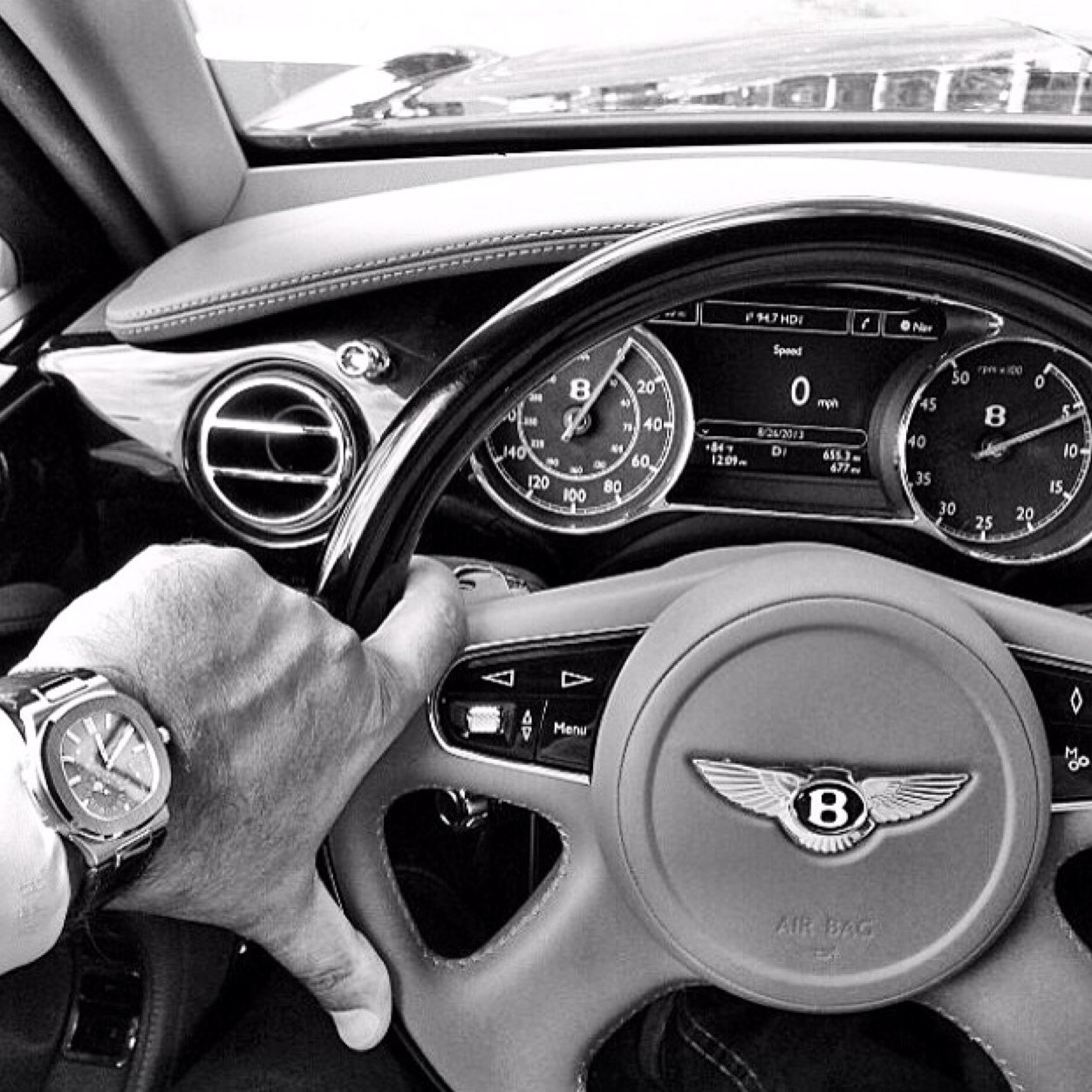 life_goals__'s profile picture. 