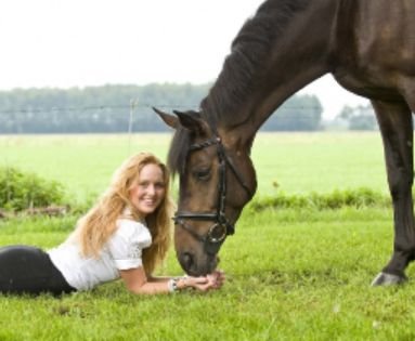 Leuk paardenaccount, foto-accout, follow us! Wistjedatjes, feitjes, tips, volgersvragen, stellingen en meer♥