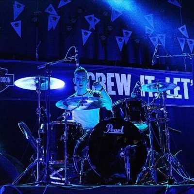 Robkennedydrums's profile picture. Drummer for hire!