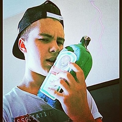 фореве янг,фореве пьян
общительный)не удивляйтесь,меня нет вк #FollowBack #RuFollowBack #Взаимный