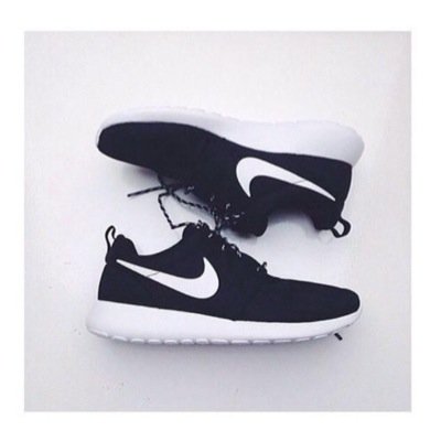 Toute les meilleures chaussures sont ici!
The best Shoes are here!