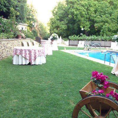 Complejo Rural, destinado a turismo rural con capacidad para 25-30 personas aprox. Celebracion de bodas, comuniones,bautizos.. + info: 637533753/ 617338653