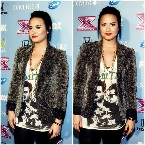 wtflovatzz's profile picture. te dei um follow grátis(até pq ngm paga por follow) retribui no @flyronia pfvr, obg