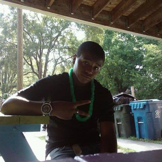 Takenbyangel_21's profile picture. follow me and i'll follow back  go follow my sister @dia_chan_ 