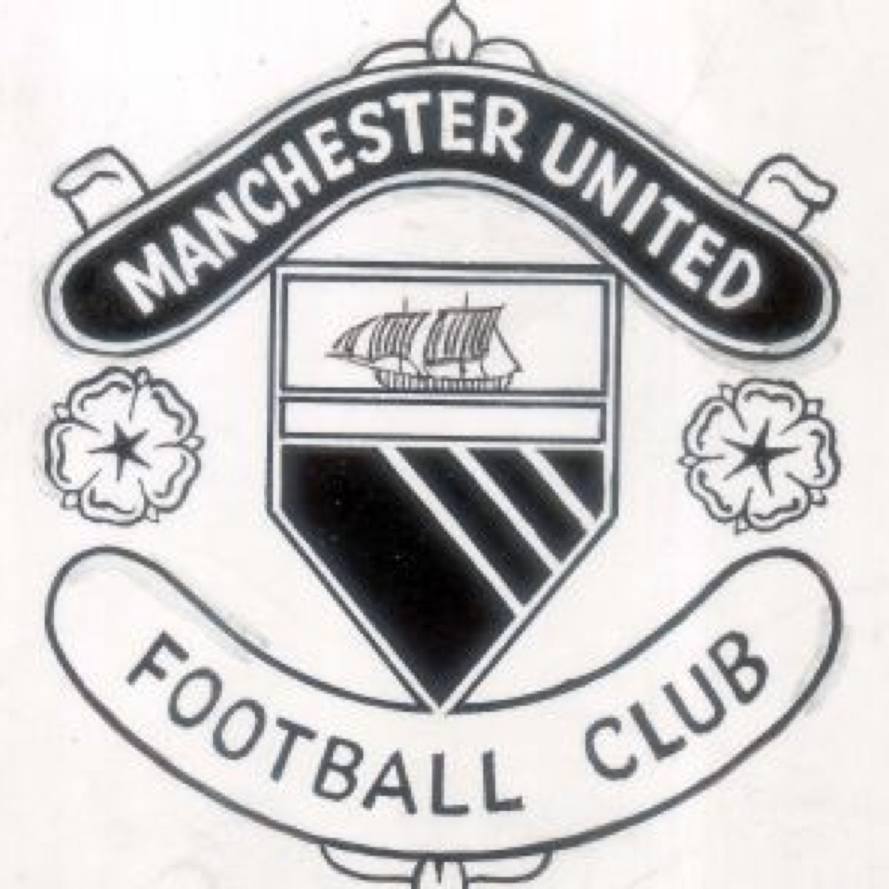 Everything Manchester United! Follow us! You wont regret it :) #MUFC