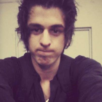 PUTZ, apagaram minha bio u.u