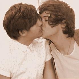 ✌Larry Stylinson is my huge shipper!!!✌ღ I love you all, my best followers everღ. I love my friends are  @Larry_S_Oops_Hi and @naughtymxlik ღ