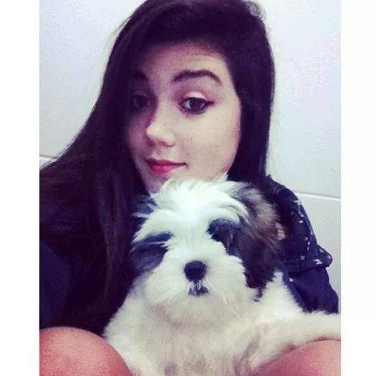 um gorda feliz